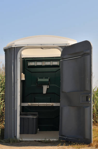 Porta potty delivery and setup in Joseph, OR